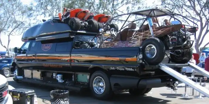 Удивительный дом на колесах