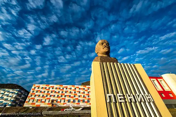 Прогулка по российскому городу в Норвегии