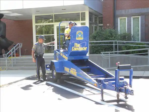 Симулятор аварии на 8 км/ч