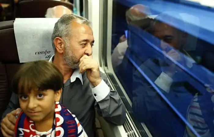 Беженец, упавший из-за подножки журналистки, стал тренером футбольного клуба «Хетафе»