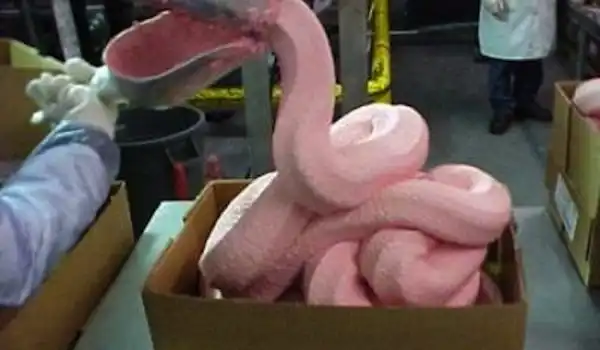 Розовая слизь в гамбургерах фаст-фуда