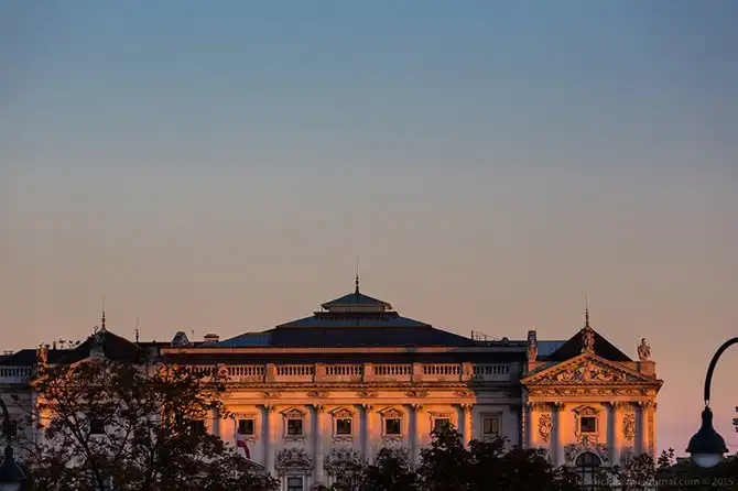 Прекрасная Вена. В поисках света