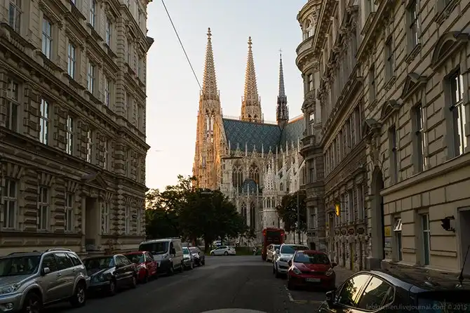 Прекрасная Вена. В поисках света