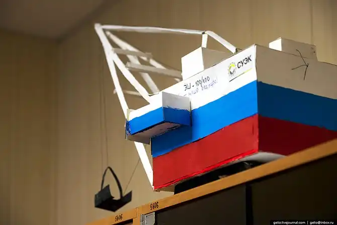 Назаровский угольный разрез. Здесь могли бы снимать «Безумного Макса»