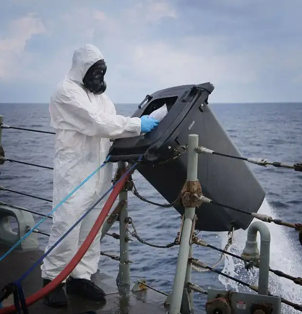 ВМС Австралии обнаружили и уничтожили 427 кг героина