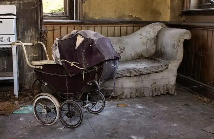 Заброшенное поместье британского писателя Джона Мильтона