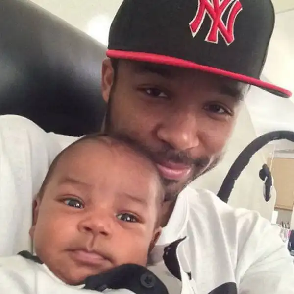 Певица Тейлор Свифт пожертвовала 50 000 долларов на лечение онкобольного мальчика