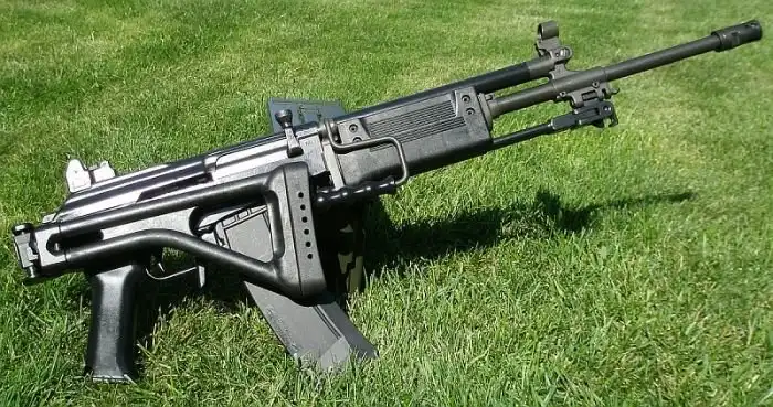 Израильский автомат Галиль - уникальное оружие с открывалкой для бутылок