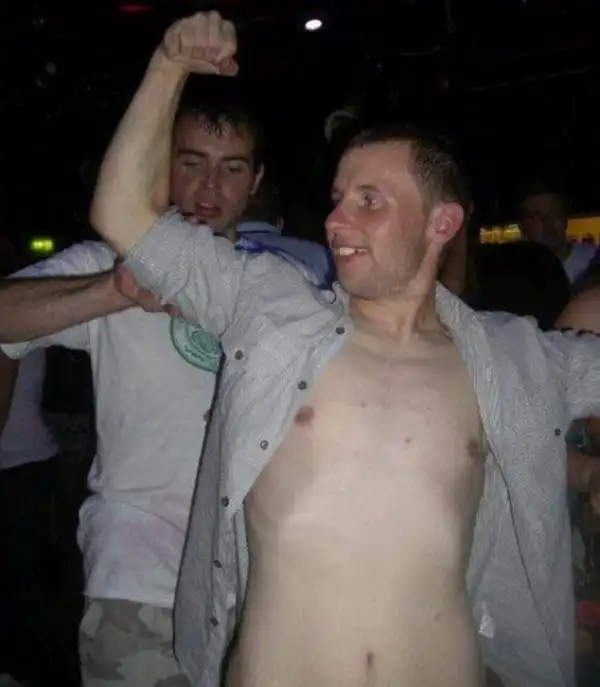 Британец превратился из простого каменщика в крутого культуриста