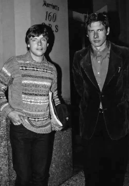 Актеры «Звездных войн» на премьерах фильма тогда и сейчас