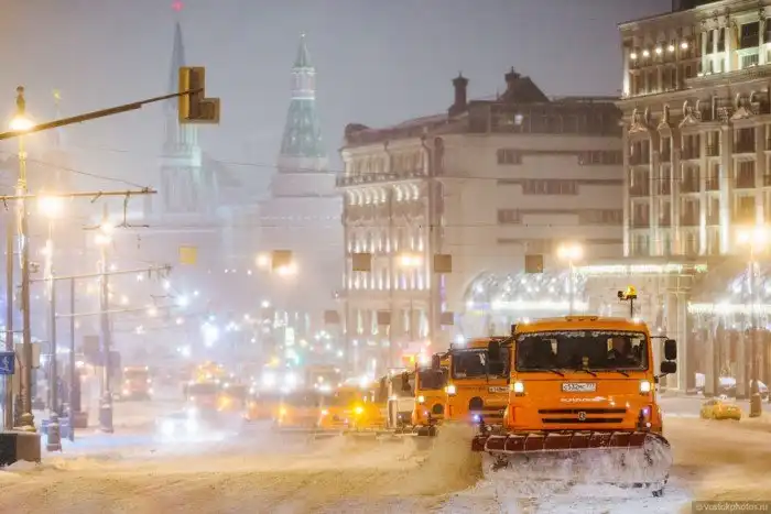 Как убирают московский снег