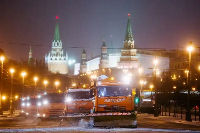 Как убирают московский снег