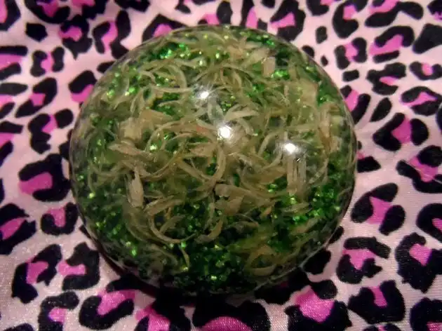 Идея для стартапа - заработок на обрезках ногтей