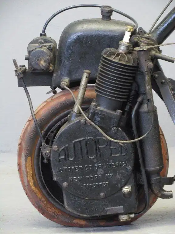 Ретро скутер Autoped 1921.