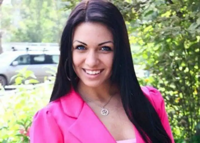 9 историй самых дорогих продаж девственности