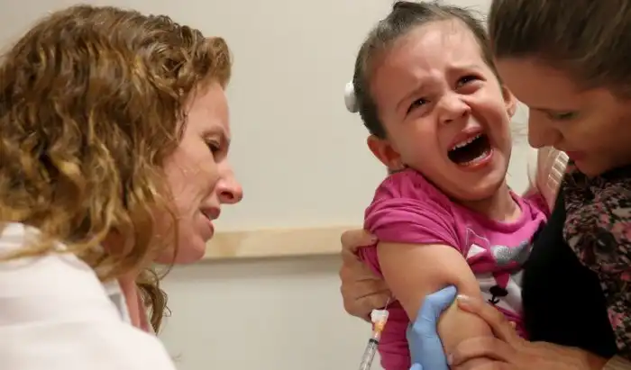 Самые нелепые теории заговора, верить в которые продолжают люди