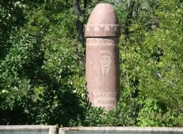 Этот неповторимый и сумасшедший кладбищенский юмор