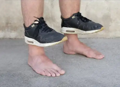 24 человека, которые просто не могут быть еще более неправы