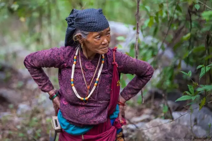 Неизвестные Гималаи: охотники за медом диких пчёл. Часть 2