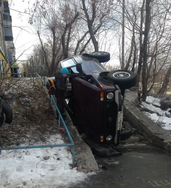 20 людей, которые сами поставили себя в затруднительное положение