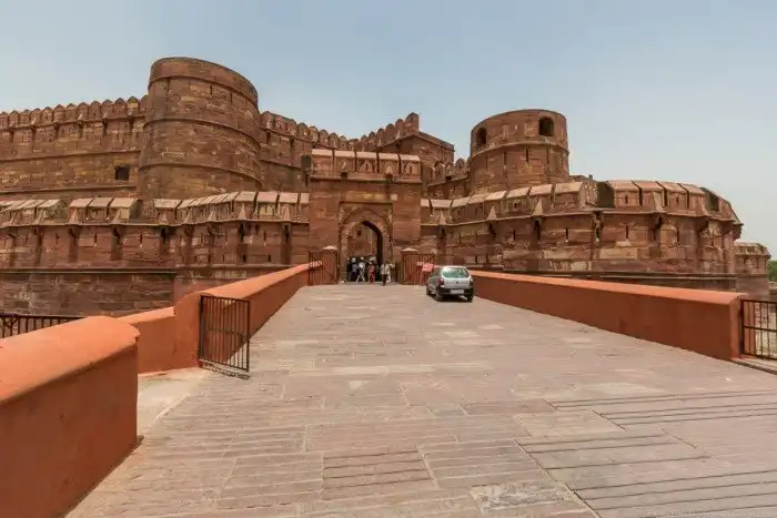 Красный форт Агры