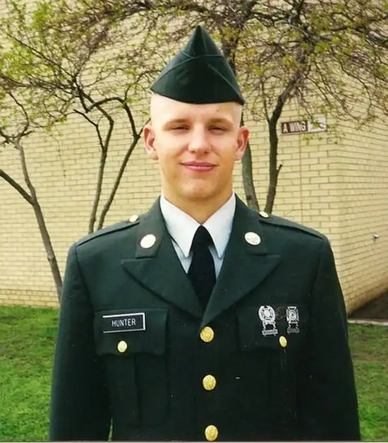 Американские медики вернули мужчине с изуродованным лицом человеческий облик