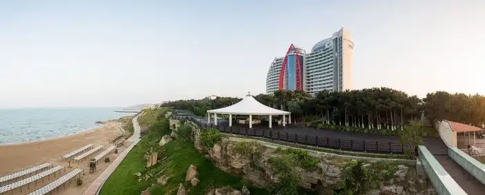 10 причин заменить Турцию и Египет на Азербайджан