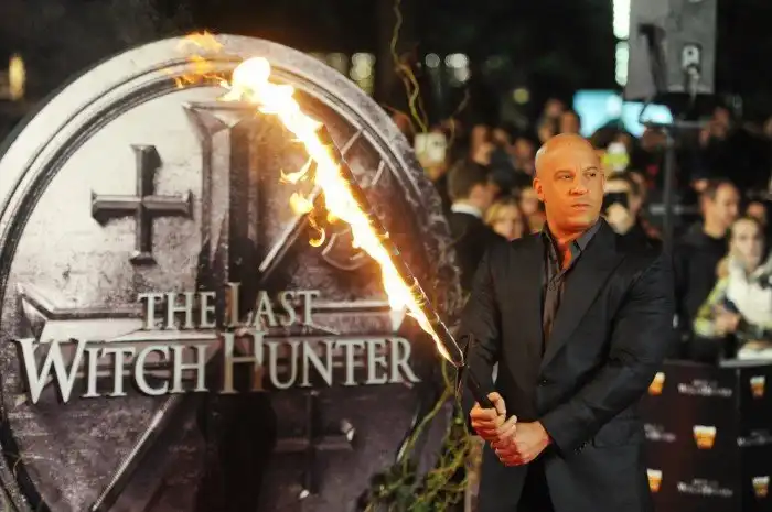 15 необычных хобби звезд кино