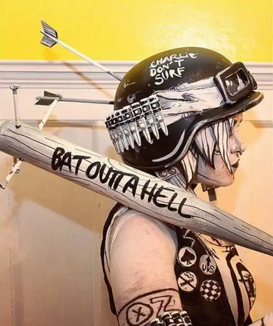 «Нарисованная» героиня комикса на косплей-вечеринке