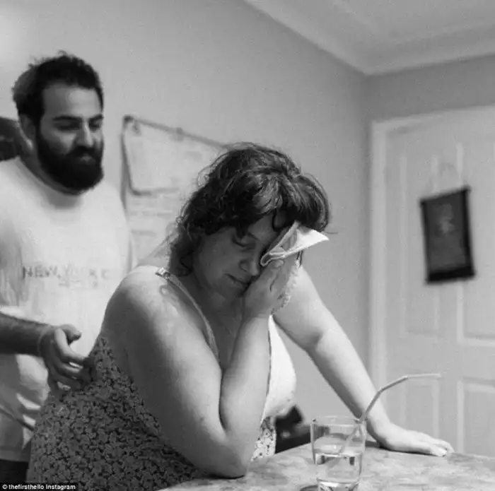 Первое «привет»: фотопроект о первой встрече мамы и малыша