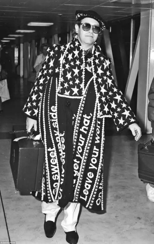 Исторические фотографии знаменитостей в лондонском аэропорту Хитроу