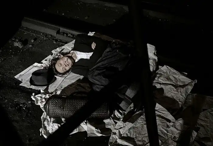 Завораживающие сцены из кино в каждом кадре. Фотограф Уинг Шья