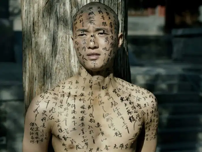 Завораживающие сцены из кино в каждом кадре. Фотограф Уинг Шья