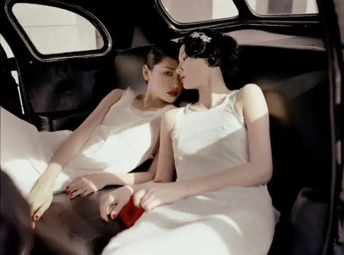 Завораживающие сцены из кино в каждом кадре. Фотограф Уинг Шья