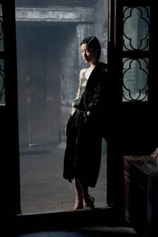 Завораживающие сцены из кино в каждом кадре. Фотограф Уинг Шья