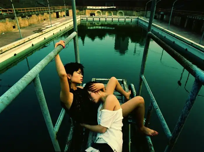 Завораживающие сцены из кино в каждом кадре. Фотограф Уинг Шья