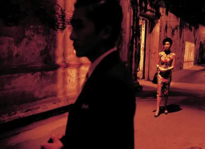 Завораживающие сцены из кино в каждом кадре. Фотограф Уинг Шья