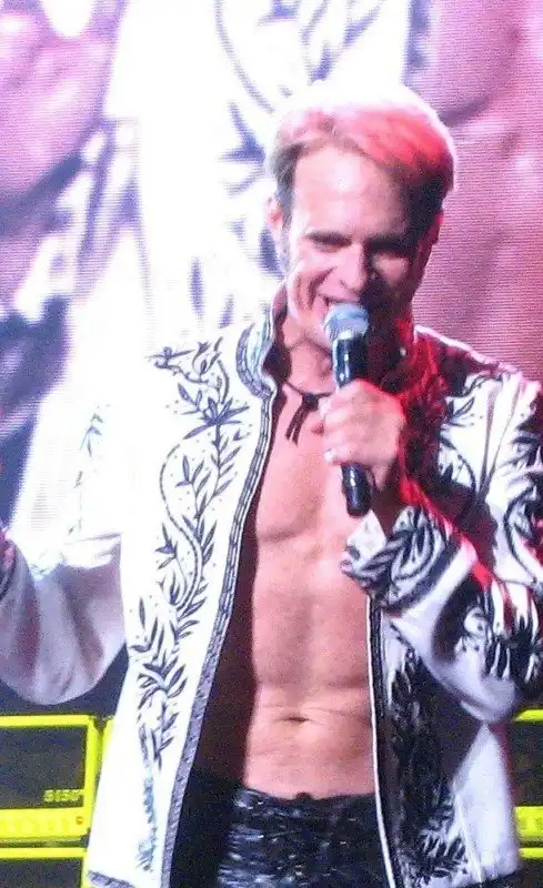 Самые нелепые части тела, застрахованные знаменитостями