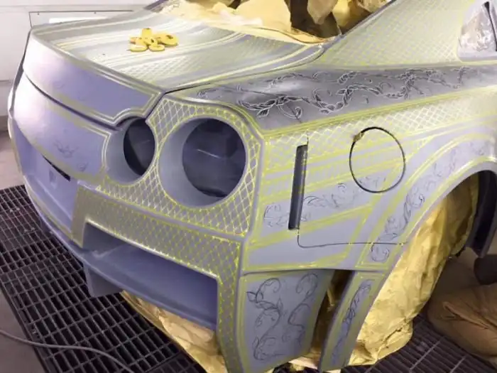 Спорткар Nissan GT-R в «самурайском» обвесе