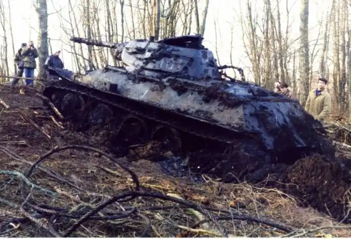 Непростая судьба танка Т-34-76, ставшего музейным экспонатом