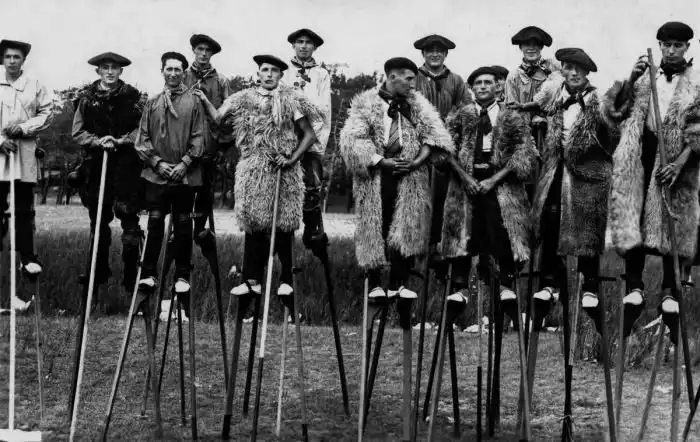 Высоко сижу - далеко гляжу: почему раньше некоторые перемещались только на ходулях