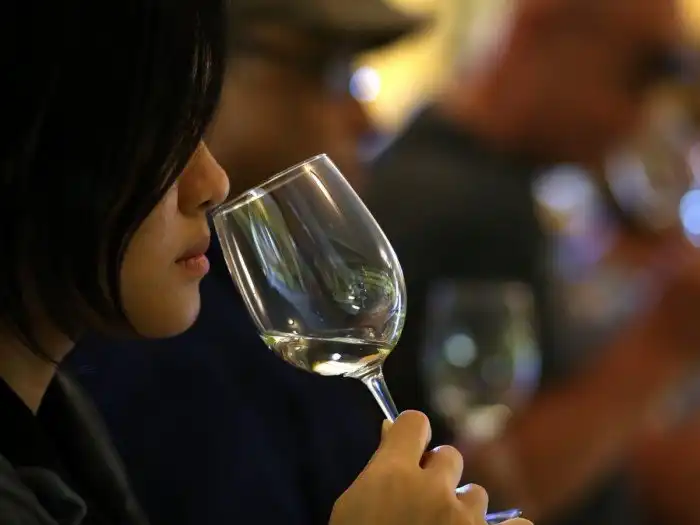 Как не ударить в грязь лицом в модном дорогом ресторане: 12 самых распространённых ошибок