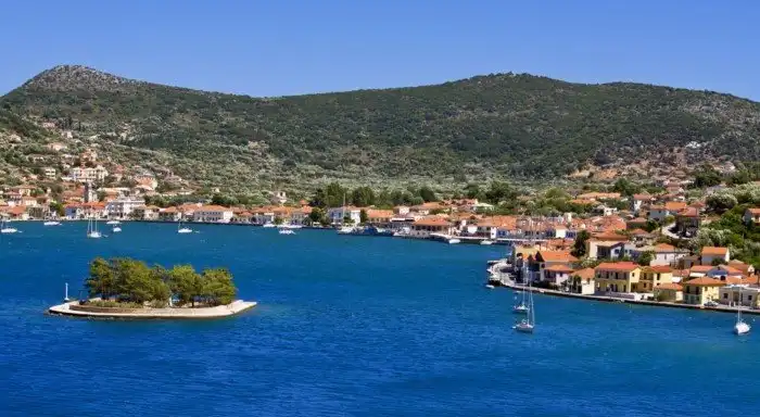 7 «мифических» мест в Греции, которые стоит увидеть своими глазами