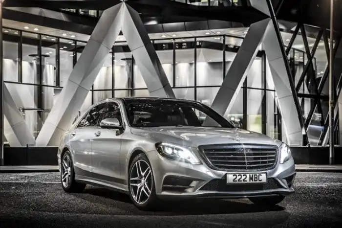 Самые популярные в России автомобили дороже $100 000