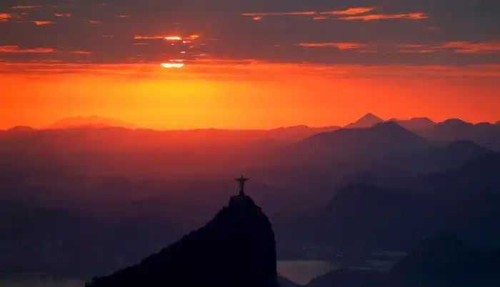 Символ Рио-де-Жанейро и Бразилии