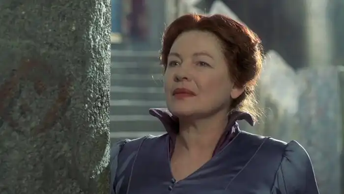 Актёры сериала «Десятое королевство» тогда и сейчас