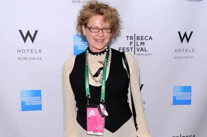 Актёры сериала «Десятое королевство» тогда и сейчас