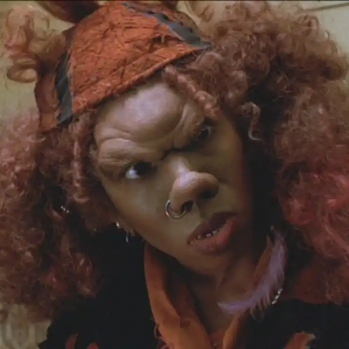 Актёры сериала «Десятое королевство» тогда и сейчас