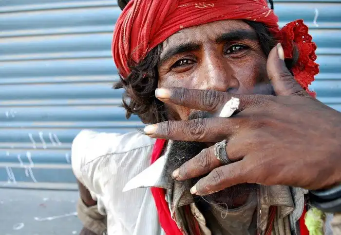 Топ-9 худших для жизни городов мира