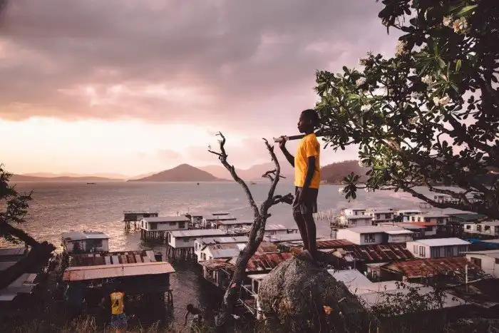 Топ-9 худших для жизни городов мира